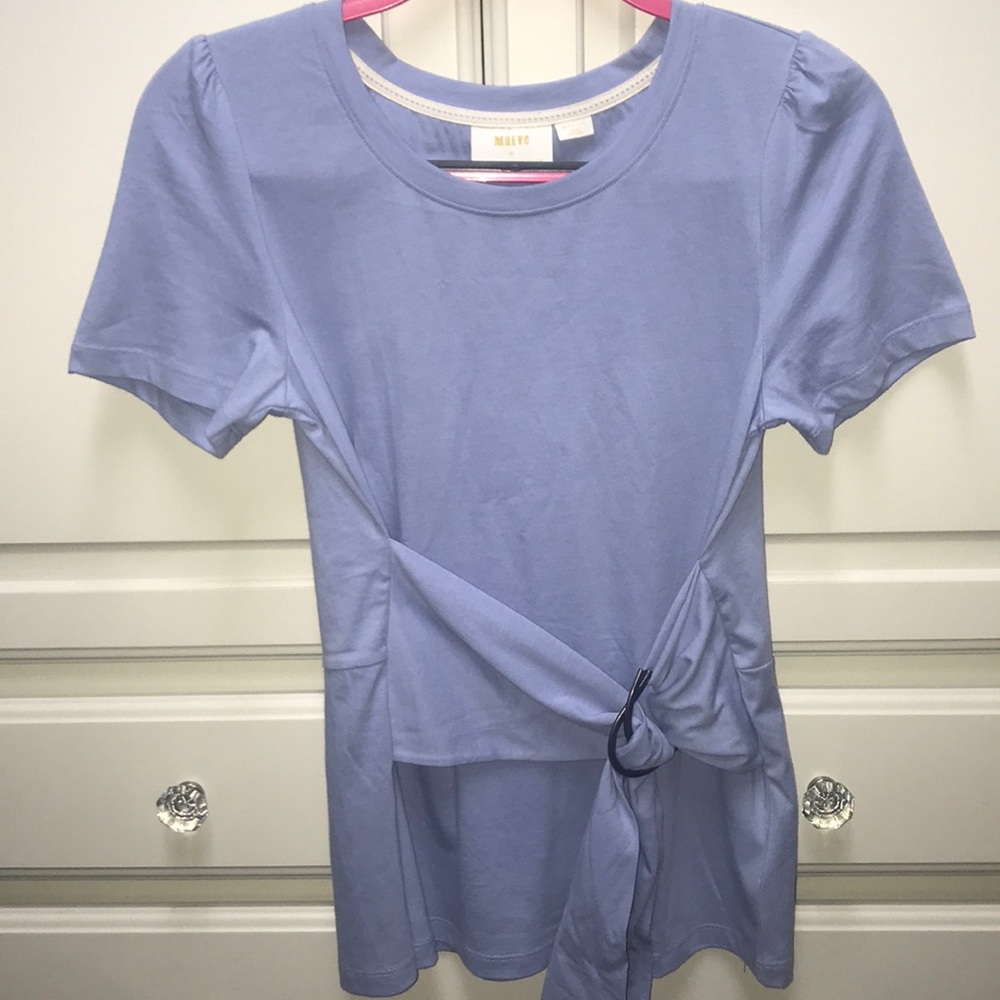 Purple Anthropologie tshirt with buckle in front💜